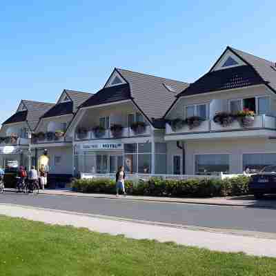 Strand-Hotel Hotel Exterior