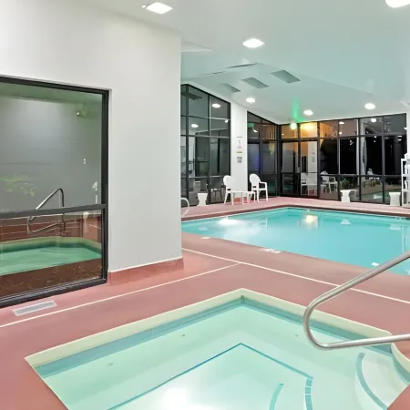 Holiday Inn Express BELLINGHAM by IHG