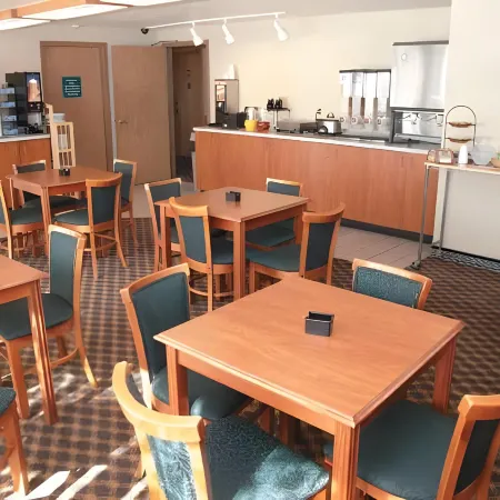 Quality Inn & Suites Albany Corvallis