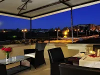 哥樂美皇家石屋飯店