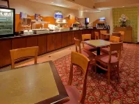 포 포인츠 바이 쉐라톤 댈러스 알링턴 엔터테인먼트 디스트릭트