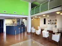 Hotel Garda فنادق في Cavaion Veronese