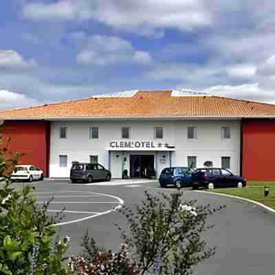 ACE Hôtel Vendée Sainte-Hermine Hotel Exterior