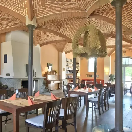 Hotel Burg Wanzleben