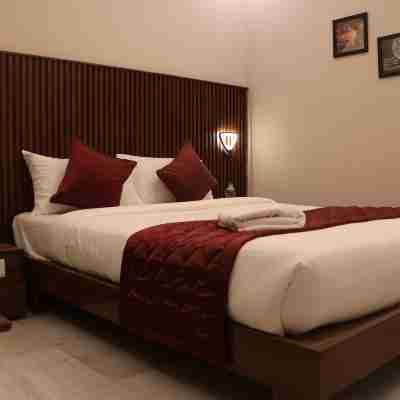 Senthil Residency Rooms