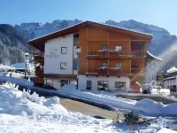 Boutique Hotel Nives - Luxury & Design in the Dolomites
