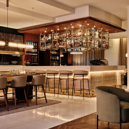 Radisson Blu Hotel, Krakow Отели рядом с достопримечательностью «Галерея Артемис»