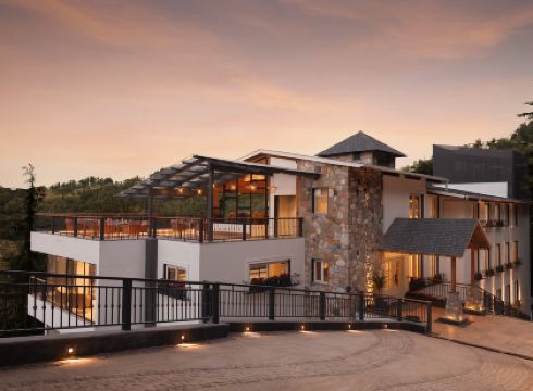 Justa Hollow Oak, Mussoorie