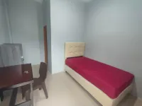 Katamso Homestay Sudirman - parking