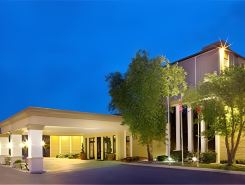 Wyndham Omaha/West Dodge