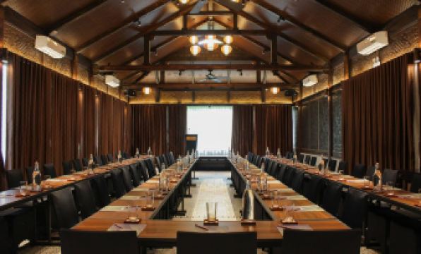 멜리아 바비 마운틴 리트리트