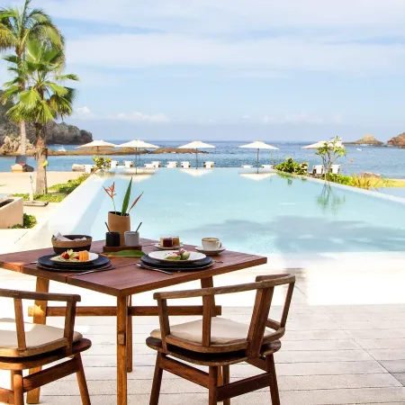 El Careyes Club & Residences