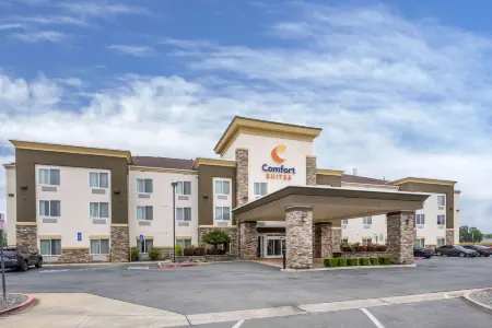 Comfort Suites Redding - Shasta Lake