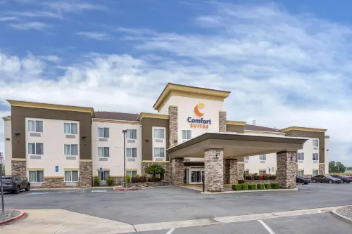 Comfort Suites Redding - Shasta Lake