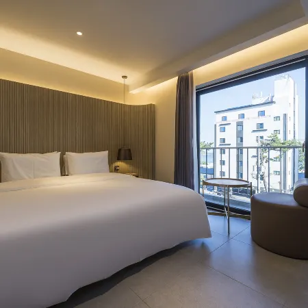 Ulsan Jinha Brown Dot Jinha Beach Branch Отели рядом с достопримечательностью «Пляж Джинха»