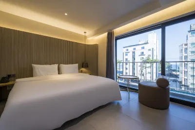 Ulsan Jinha Brown Dot Jinha Beach Branch Hotels near Jinha Beach