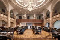 Ramada by Wyndham Varanasi Katesar Hotel di Mughalsarai Rly. Settlement