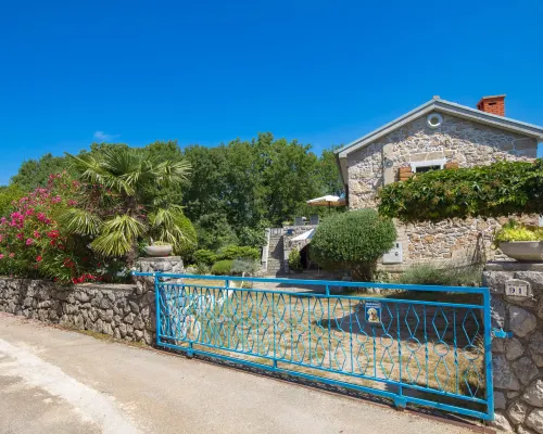 Mia Hotels in Dobrinj