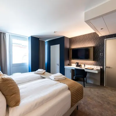 Best Western Premier Hotel Royal Blue Hotels near Südvorstadt