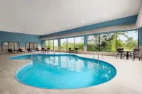 Holiday Inn Express Morgantown Hotels in Cheat Lake