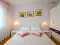 Danica Hotels in Peroj