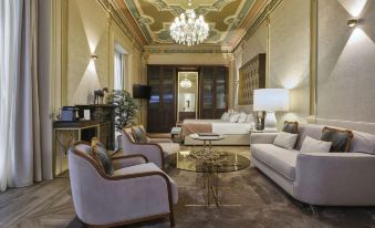 Myr Palacio Vallier