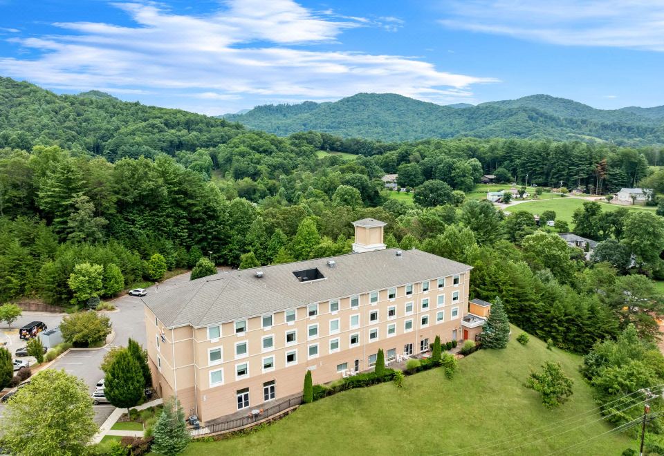 hotel overview picture
