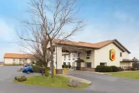 Super 8 by Wyndham Hebron Lowell Area Hotels in Eagle Creek Township
