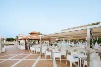 R2 Buganvilla Hotel & Spa