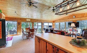 Lakefront Hackensack Cabin w/ Patio & Grill!