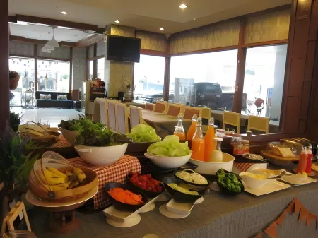 Fa Dragon Отели рядом с достопримечательностью «Movaci»