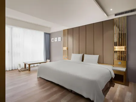 Gamalan FL Spring Hotel Отели рядом с достопримечательностью «Jiaoxi Kilin Hot Spring»