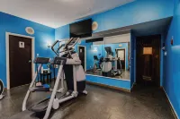 SureStay Plus by Best Western Coquitlam - Gym