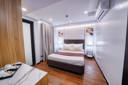 Everyone Hotel