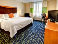 Fairfield Inn & Suites Naples Hotels in Lely Resort