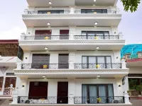 Rio Hotel Hotels near Hồ Kỳ Lân