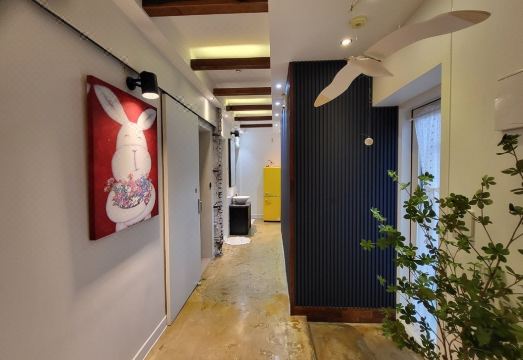 군산 쿨쿨달몽의 아늑한 침실 모습