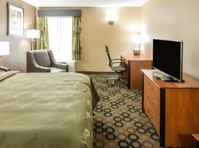 Quality Inn & Suites Columbus West - Hilliard Hotel di Hilliard