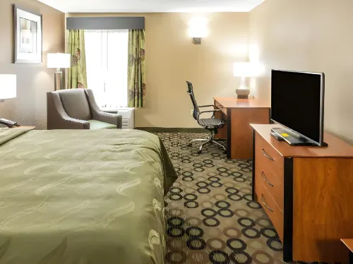 Quality Inn & Suites Columbus West - Hilliard Hotels in Hilliard