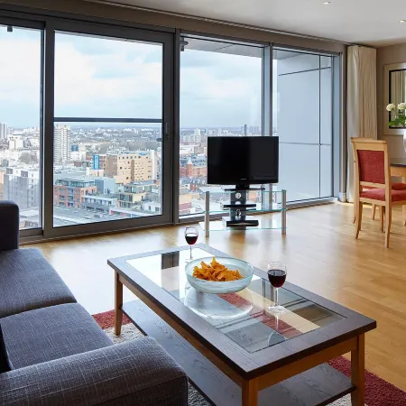 Marlin Aldgate Tower Bridge Отели рядом с достопримечательностью «Уайтчепел»