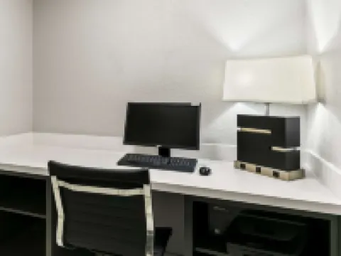 Best Western Inn Hotel di Monroe County