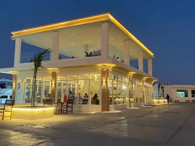 Dolphin Beach Resort Hotel in zona Alsubh Park