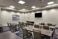 Fairfield Inn & Suites Statesville - Parking