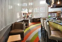 Holiday Inn & Suites PHOENIX AIRPORT NORTH by IHG - Morgenmad