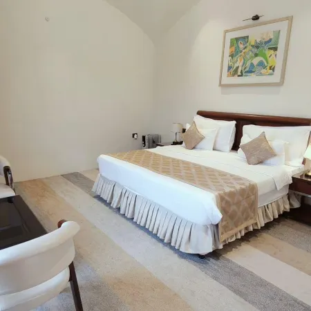 AYODHYA HAAT LUXURY COTTAGES Отели в г. Айодхья