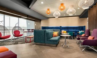 Tru by Hilton Longview