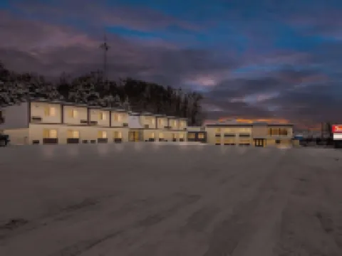 Econo Lodge Manistee Hotels in Manistee