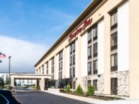 Hampton Inn Erie-South Hotels in Summit Township