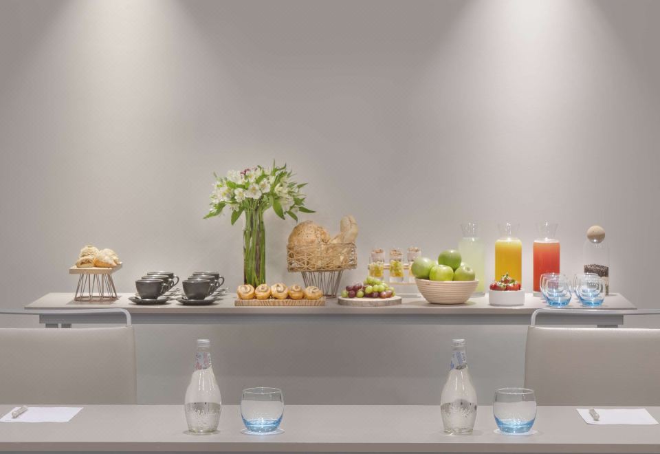 NH Ciudad de Santiago HotelOver view