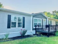 "Lost Crab", beautiful 3BR, big yard, private dock